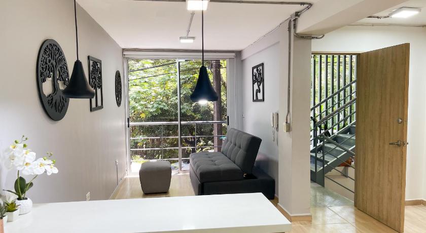 Apartamento Lleras — Hotel in Medellín