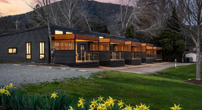Bright Riverside Holiday Park photo