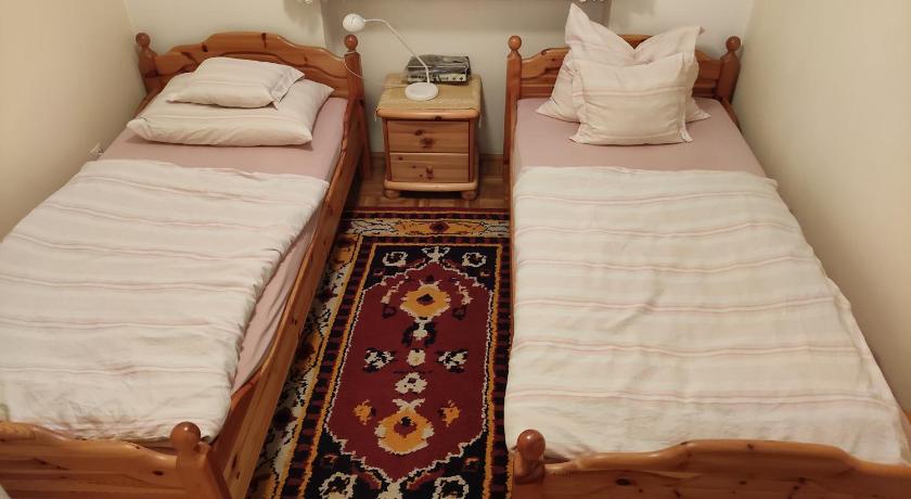 Image of One-Bedroom Apartment 17