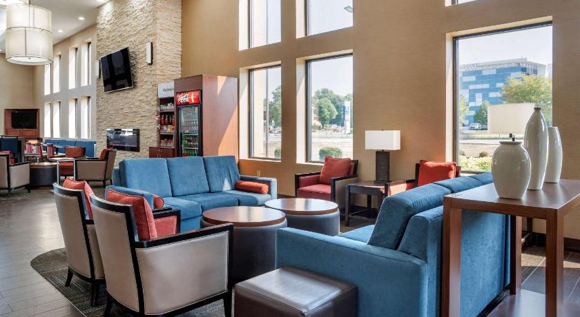 Comfort Suites Hagerstown