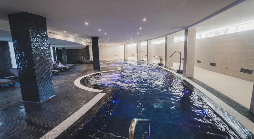 Gara Suites Golf & Spa