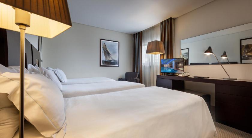 Hotel Marina Atlantico photo
