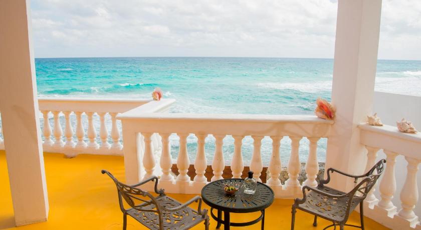 Villa Elena Isla Mujeres photo