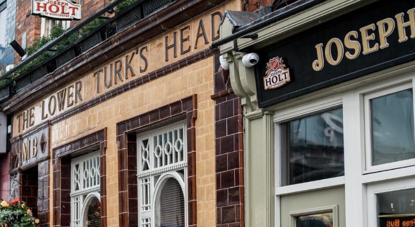 Lower Turks Head