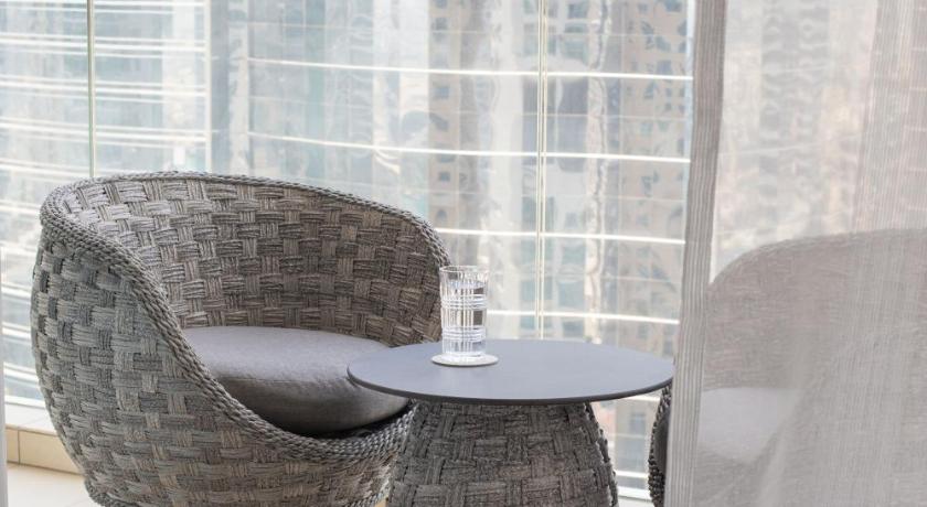 Royal Club By RVHR, Bonnington Residential Tower - JLT photo