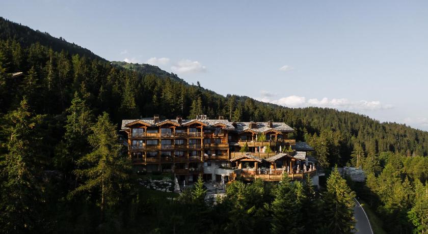 LeCrans Hotel & Spa photo