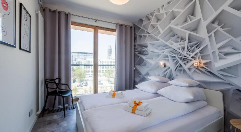 ApartHotel Kolejowa Apartamenty — Hotel in Warsaw