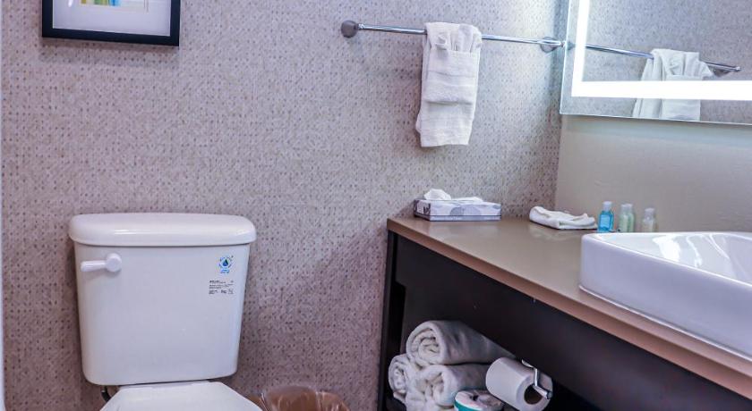 Quality Inn & Suites Camarillo-Oxnard