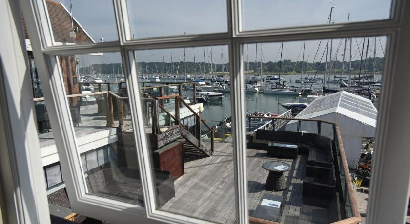 Royal Southern Yacht Club photo