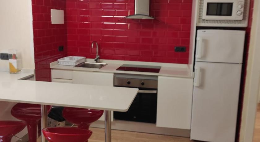 APARTAMENTOS En Plom — Hotel in València