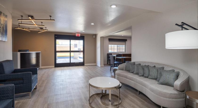 SureStay Plus Hotel by Best Western Hayward photo