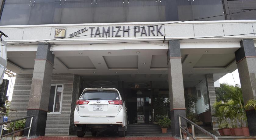 Hotel Tamizh Park