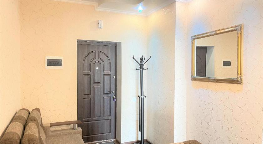 LuxCityApart on Olievskaya photo