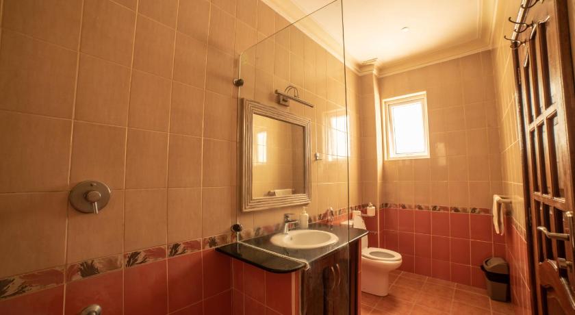 Image of Apartment with Sea View 9