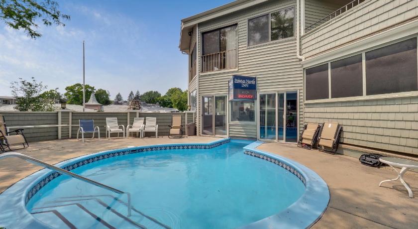 107 Pointes North Inn photo