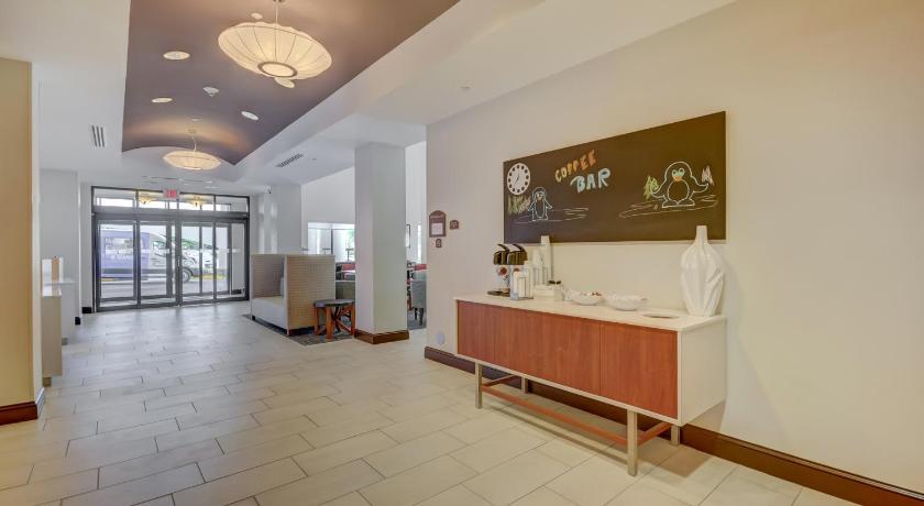 Holiday Inn Express Hotel & Suites Tampa-USF-Busch Gardens