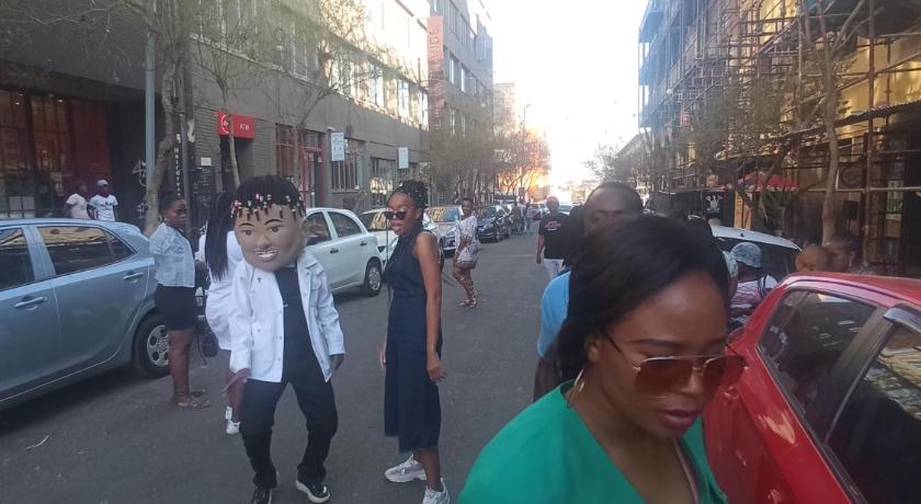 Maboneng City Building Free WiFi and Swimming pool photo