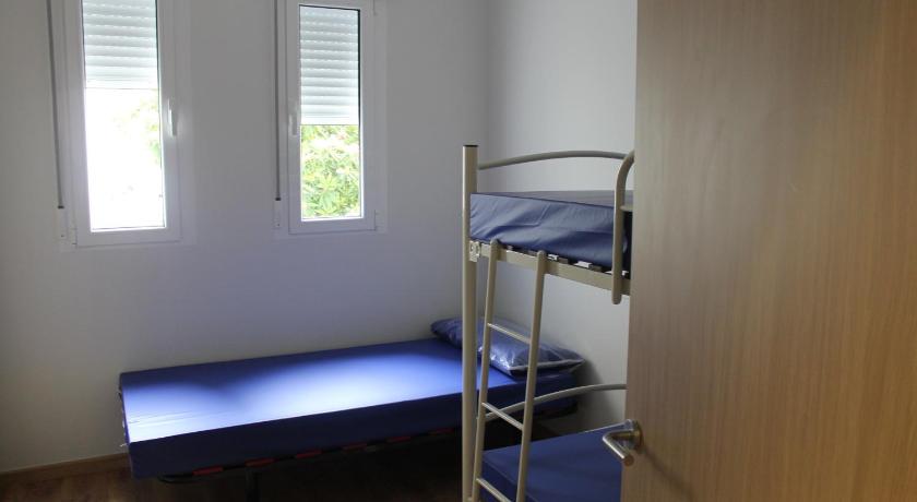 Image of Dormitory Room (4 Adults) 1