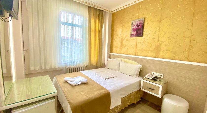 Grand Oral Hotel