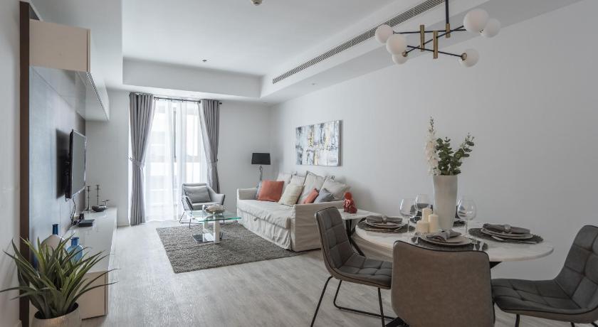 HiGuests - Cloudy Apt, 10-min walk to Dubai Harbor — Hotel in Dubai