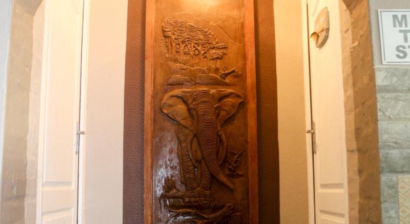The Vintage Crane Guest House photo