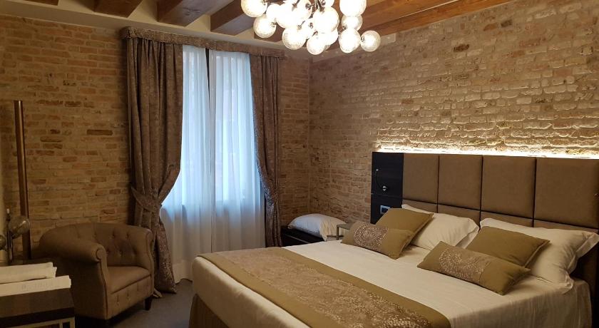 Hotel Aquarius Venice-Ascend Hotel Collection
