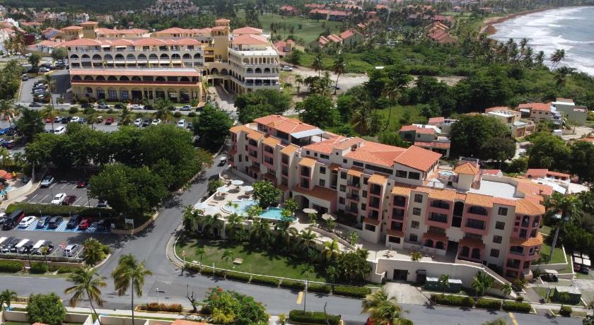 The Village at Palmas del Mar — Hotel in Humacao