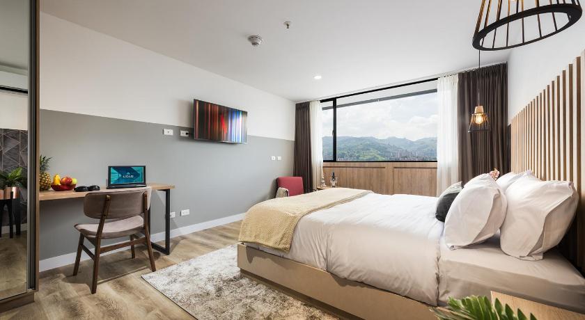 Go Living and Suites - El Poblado photo
