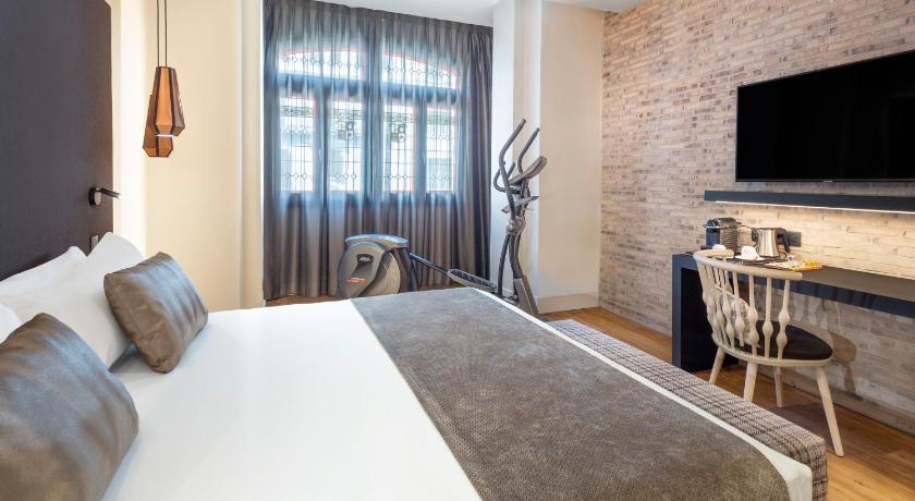 Image of Double Room 4