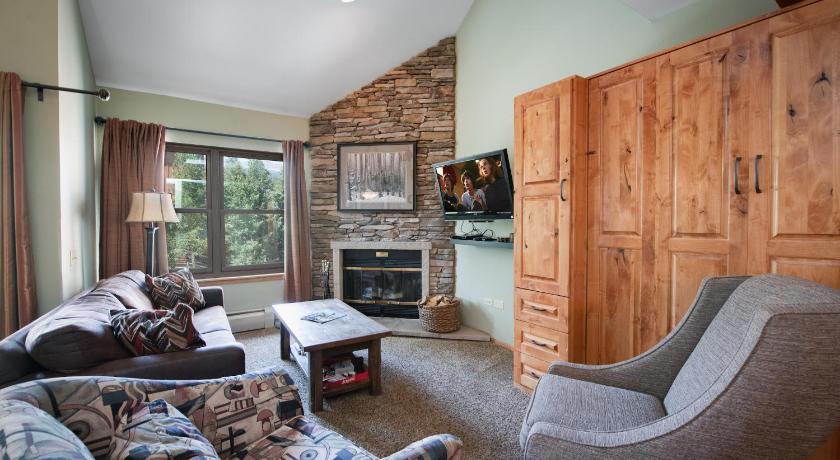 Image of Apartment 4