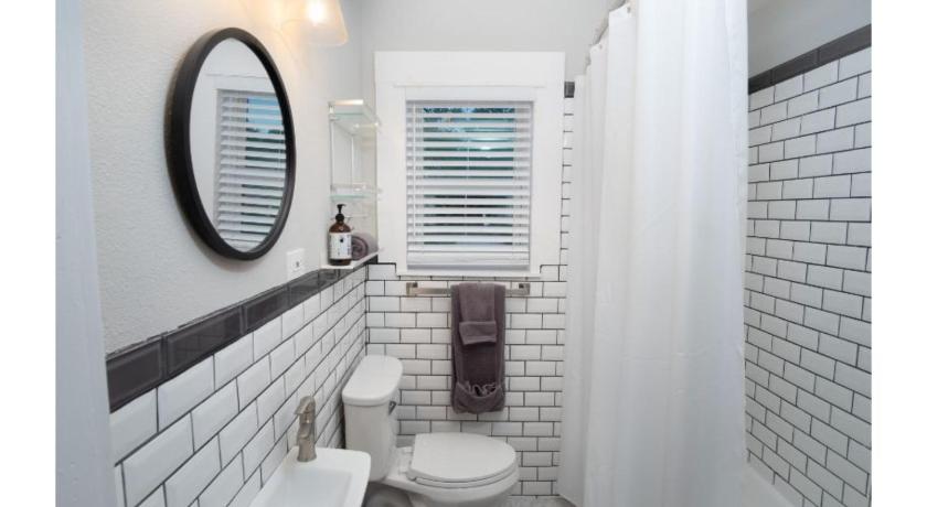 サンアントニオ Remodeled Modern 1BR1BA Apt Near Downtown, 5min Pearl 3つ星 宿泊施設 眺望