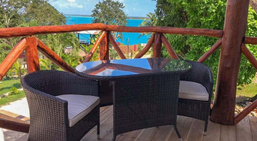 Hotel Pancho Villas photo