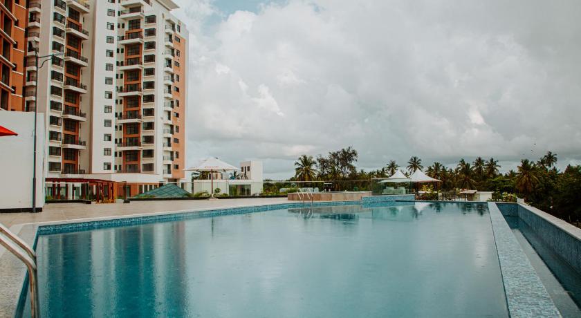 PALM VILLAGE photo