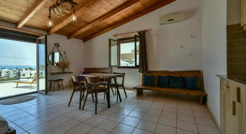 Image of Suite with Sea View 11