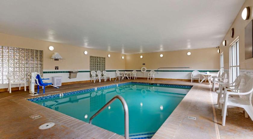 Comfort Inn Medford South photo