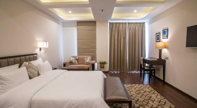 Hotel Alaya photo