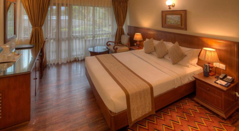 Image of Deluxe with scenic view 5
