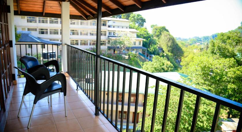 Freedom Lodge, Kandy photo