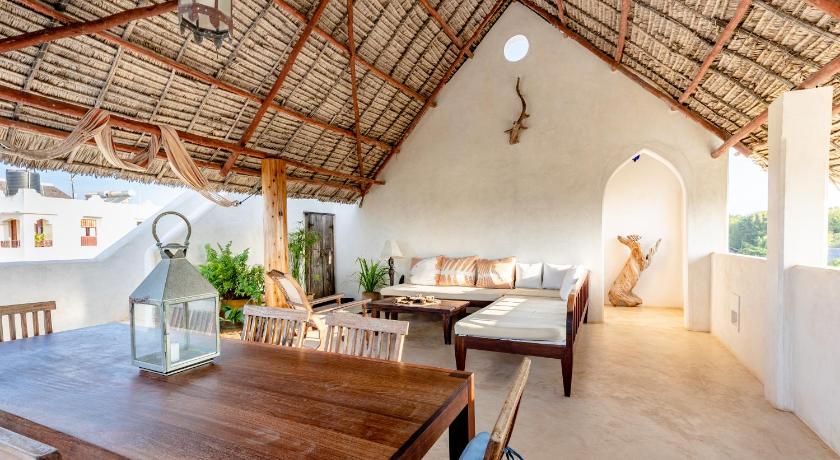 Jua House photo