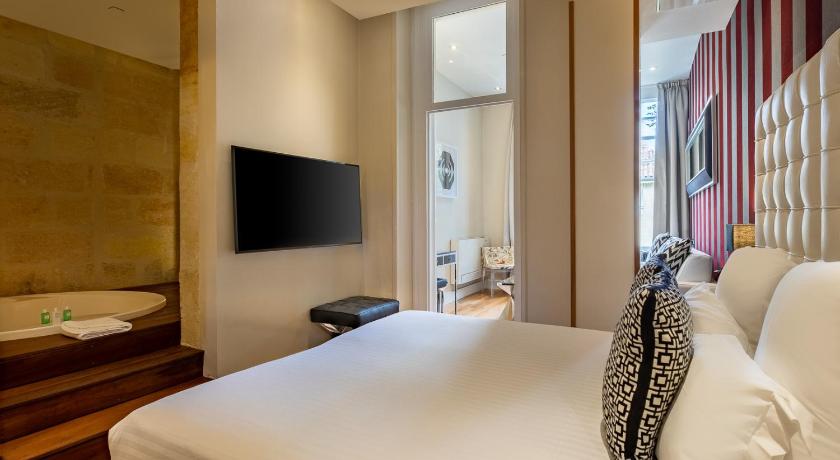 Image of Junior Suite 7