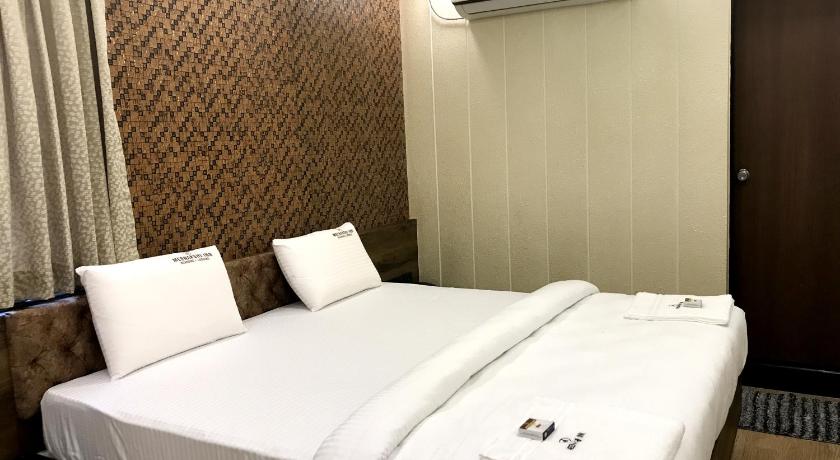 Meenakshi Inn photo