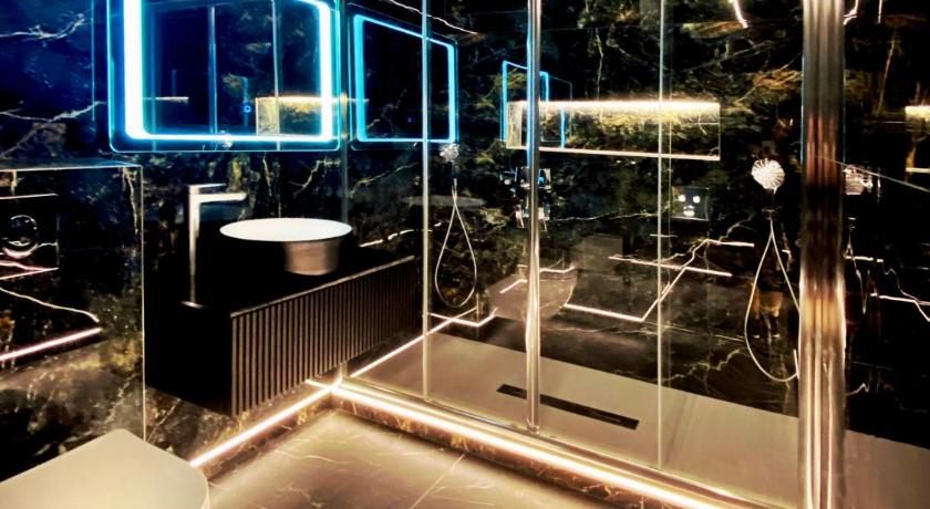 LIFE VOYAGE & SPA by Life Renaissance photo