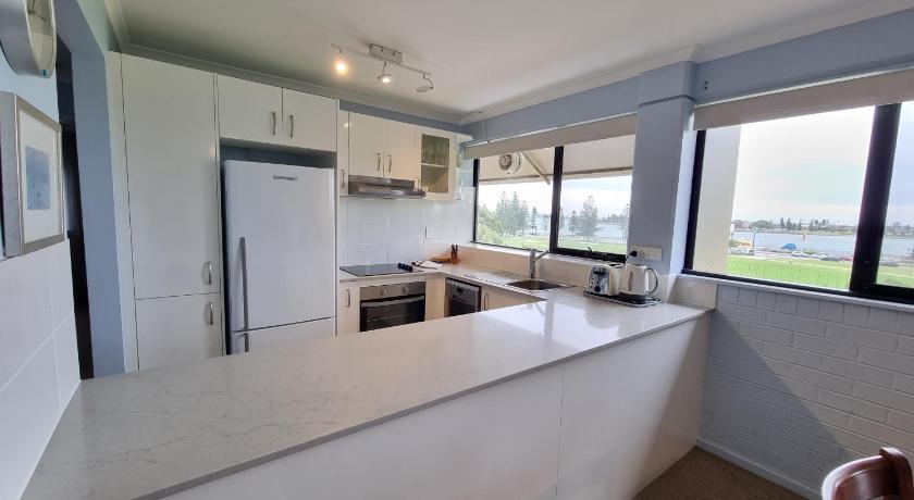 Newcastle Short Stay Accommodation Flagstaff Apartment Newcastle 2022 Updated Prices Deals