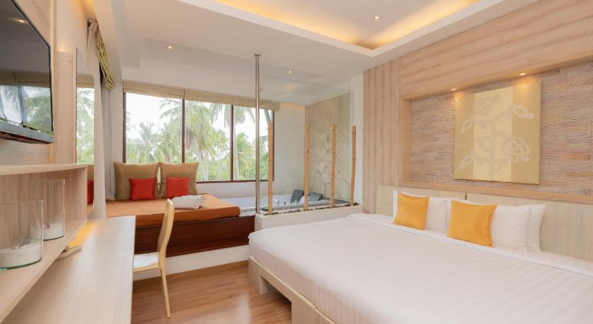 Image of Junior Suite with Jacuzzi 0