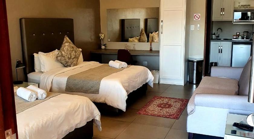 Suikerbossie Guesthouse — Hotel in Bloemfontein