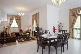 Al Waleed Palace Hotel Apartments - Oud Metha - image 3