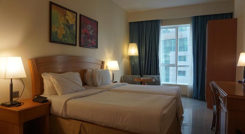 Golden Tulip Sharjah photo