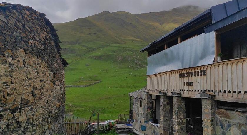Guesthouse Ivas — Hotel in Ushguli