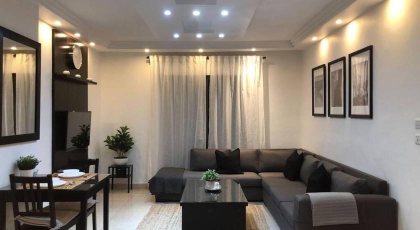 Luxury Apartment in Awesome Location in Amman - main image
