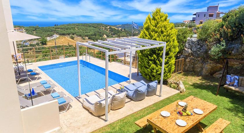 Cretan Sunny Villa Heated Pool - image 37